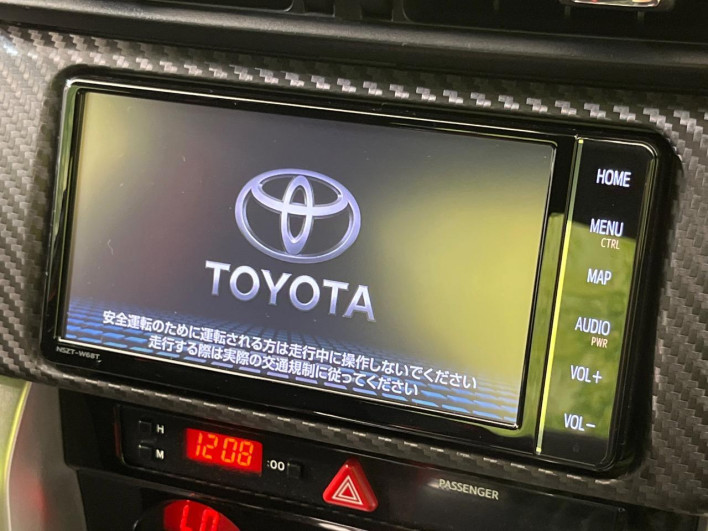 2018 Toyota 86 DBA-ZN6 (UW-6a029962b7a35)[21]