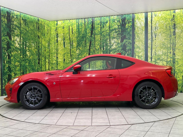 2018 Toyota 86 DBA-ZN6 (UW-6a029962b7a35)[11]