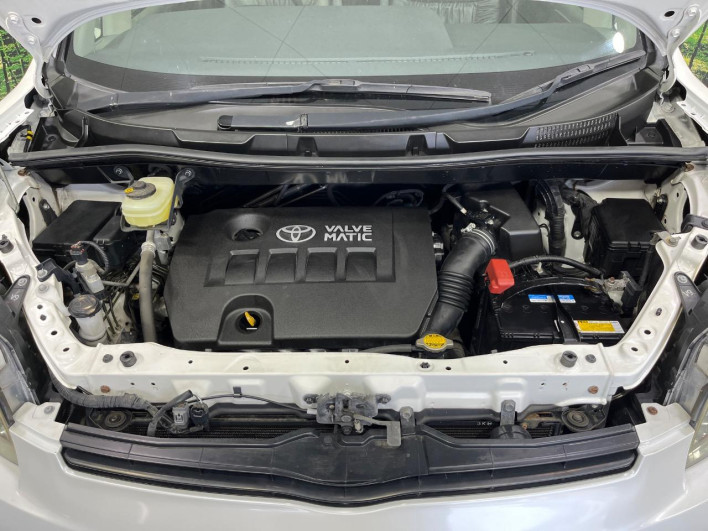 2008 Toyota Voxy DBA-ZRR75W (UW-6a02996575390)[4]