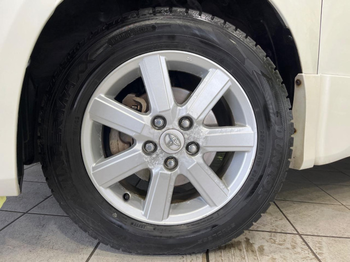 2008 Toyota Voxy DBA-ZRR75W (UW-6a02996575390)[6]