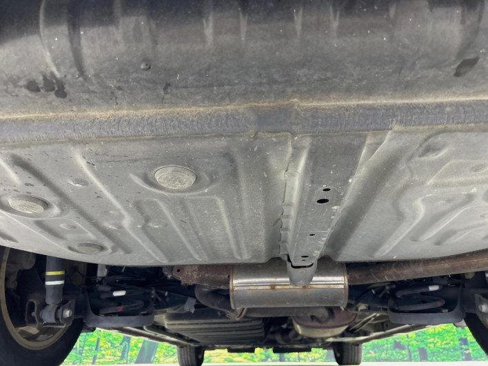 2015 Toyota Voxy DBA-ZRR80W (UW-6a02996611ec7)[24]