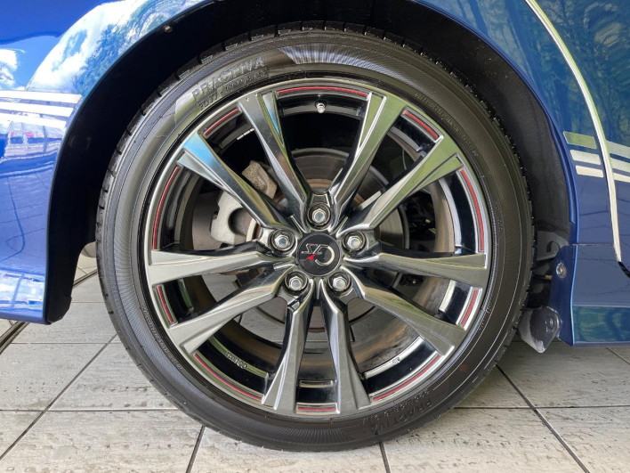 2016 Toyota Prius α DAA-ZVW41W (UW-6a029972d08ec)[24]