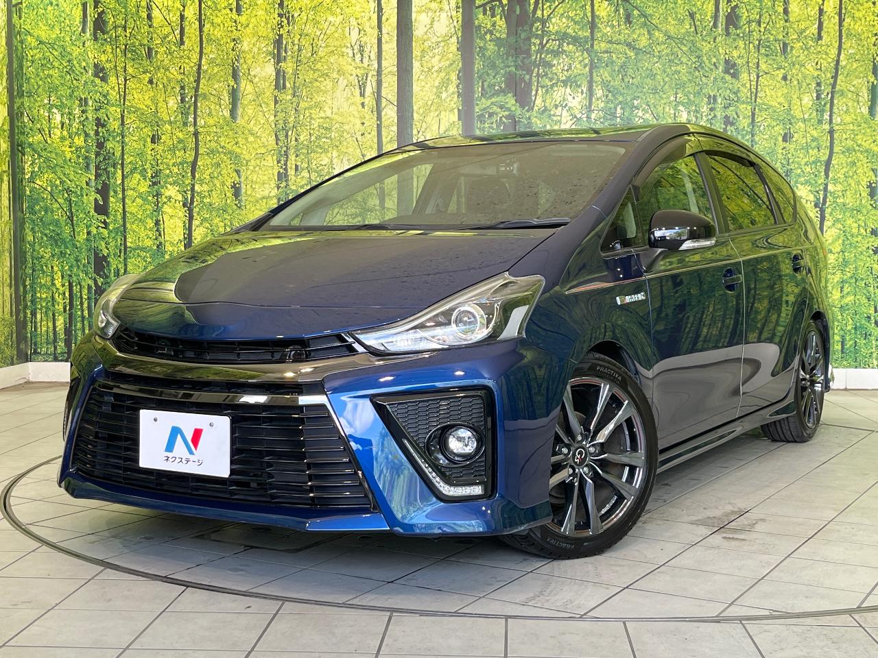 2016 Toyota Prius α DAA-ZVW41W