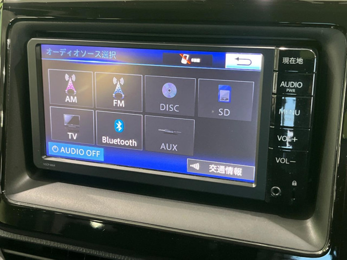 2016 Toyota Noah DAA-ZWR80G (UW-6a02997a36d5b)[10]