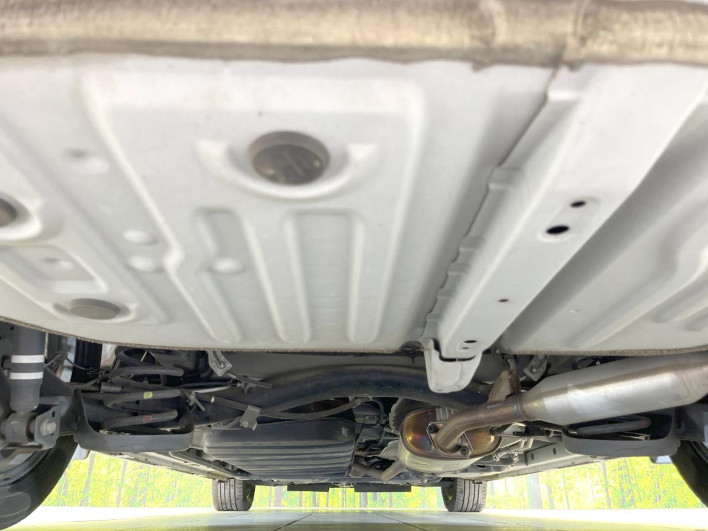 2020 Toyota Noah DAA-ZWR80W (UW-6a02997d18205)[20]