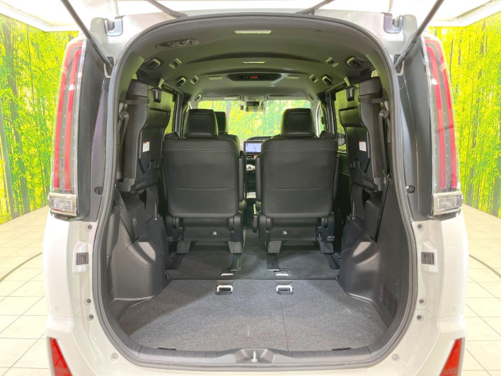 2020 Toyota Noah DAA-ZWR80W (UW-6a02997d18205)[25]