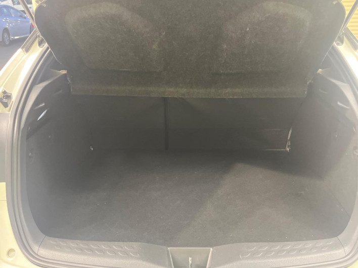 2018 Toyota C-HR DAA-ZYX10 (UW-6a0299842fe57)[28]