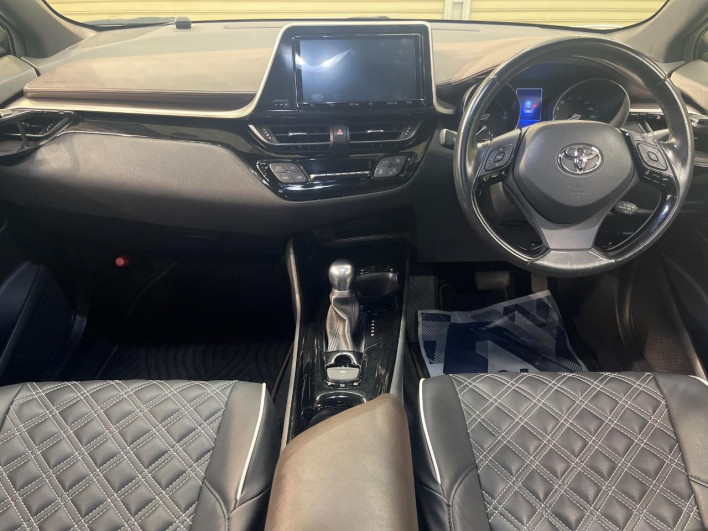 2018 Toyota C-HR DAA-ZYX10 (UW-6a0299842fe57)[26]