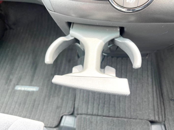 2010 Toyota Estima DBA-ACR50W (UW-6a03ea0abe6e7)[15]