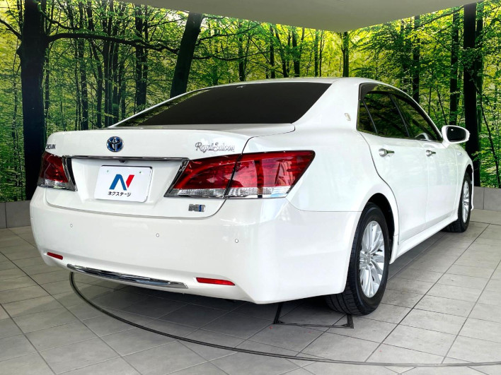 2016 Toyota Crown Hybrid DAA-AWS210 (UW-6a03ea1a88e70)[14]