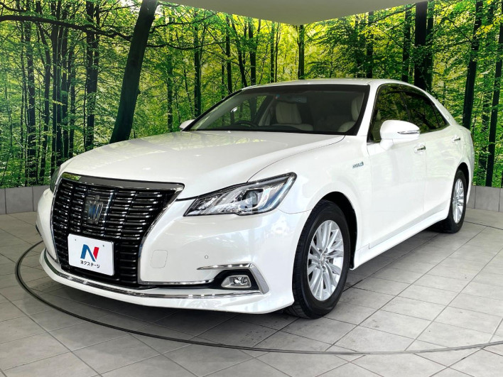2016 Toyota Crown Hybrid DAA-AWS210 (UW-6a03ea1a88e70)[5]