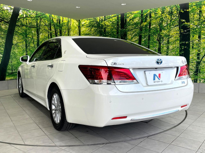 2016 Toyota Crown Hybrid DAA-AWS210 (UW-6a03ea1a88e70)[7]