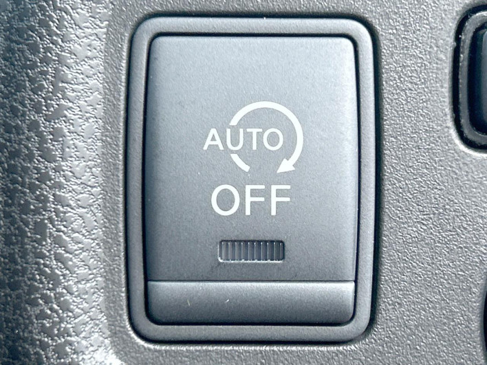 2014 Nissan Note DBA-E12 (UW-6a03ea463d637)[9]