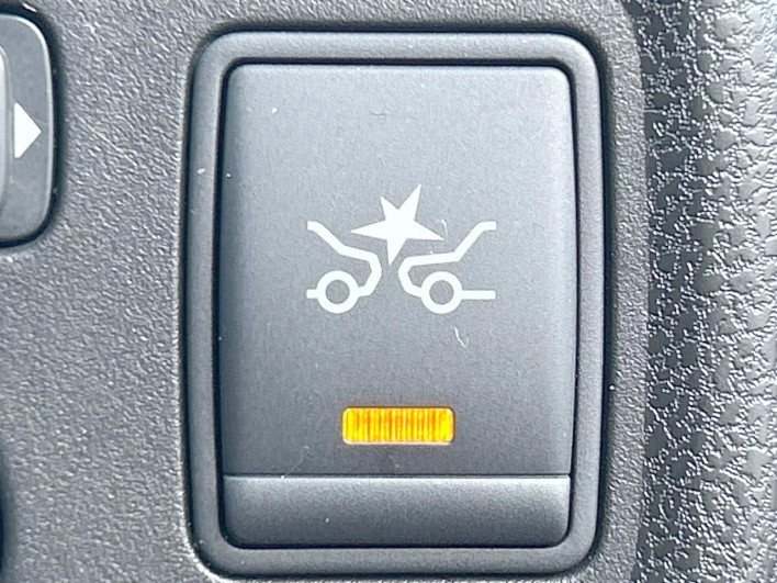 2014 Nissan Note DBA-E12 (UW-6a03ea463d637)[8]