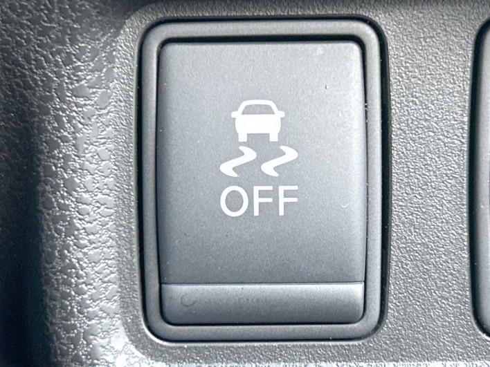 2014 Nissan Note DBA-E12 (UW-6a03ea463d637)[11]