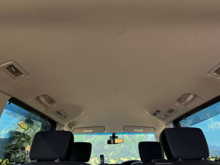 2014 Nissan Serena DBA-FNC26 (UW-6a03ea4d8a93b)[5]