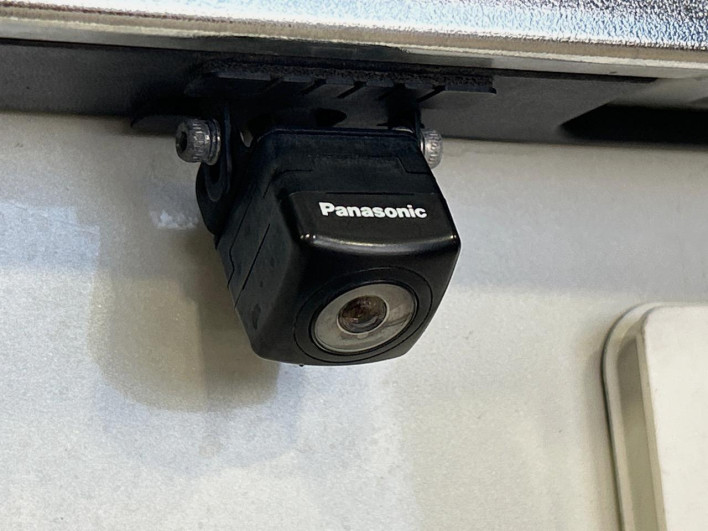 2016 Nissan Serena DAA-GFC27 (UW-6a03ea5375fdd)[17]