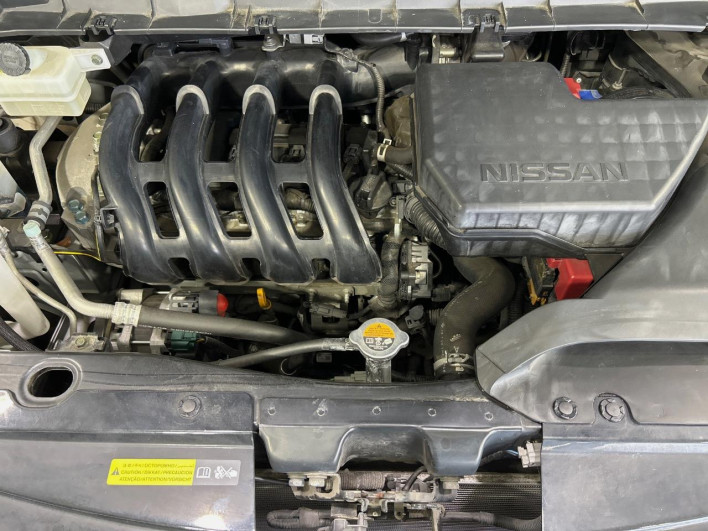 2016 Nissan Serena DAA-GFC27 (UW-6a03ea5375fdd)[5]
