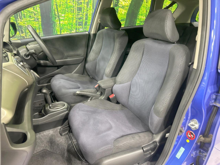2010 Honda Fit Hybrid DAA-GP1 (UW-6a03ea5b7b345)[19]