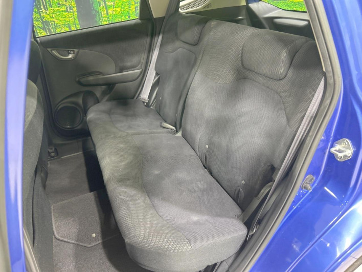 2010 Honda Fit Hybrid DAA-GP1 (UW-6a03ea5b7b345)[20]