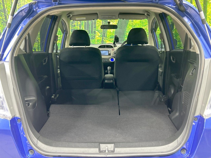 2010 Honda Fit Hybrid DAA-GP1 (UW-6a03ea5b7b345)[28]