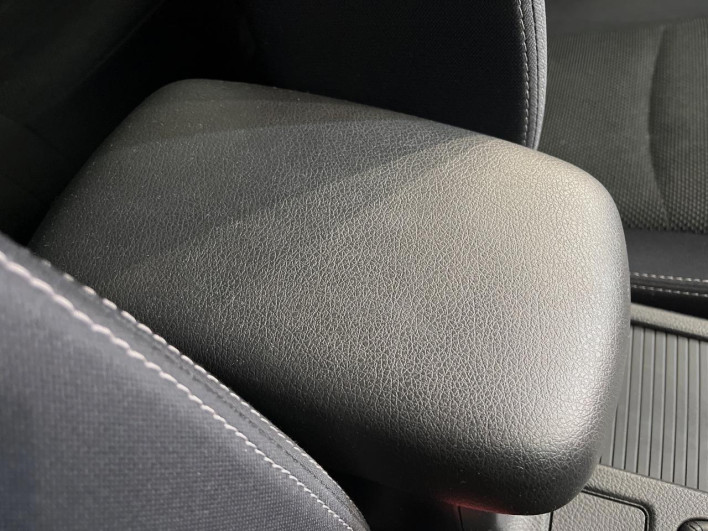 2013 Subaru XV DBA-GP7 (UW-6a03ea5e86e5a)[24]