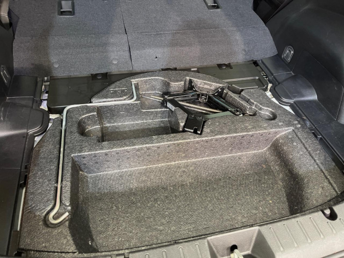 2013 Subaru XV DBA-GP7 (UW-6a03ea5e86e5a)[7]