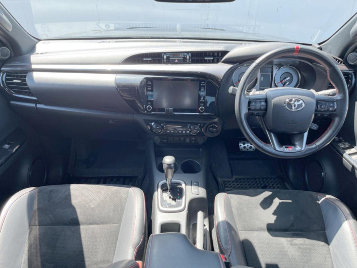 2022 Toyota Hilux 3DF-GUN125 (UW-6a03ea664386a)[15]
