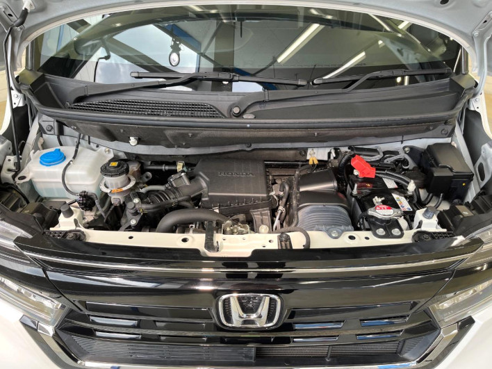 2022 Honda N-BOX CUSTOM 6BA-JF3 (UW-6a03ea822cc3b)[22]