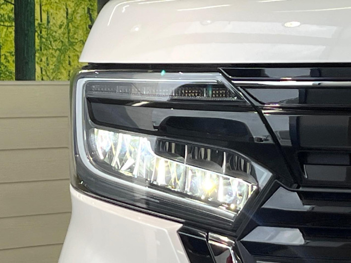 2022 Honda N-BOX CUSTOM 6BA-JF3 (UW-6a03ea822cc3b)[29]