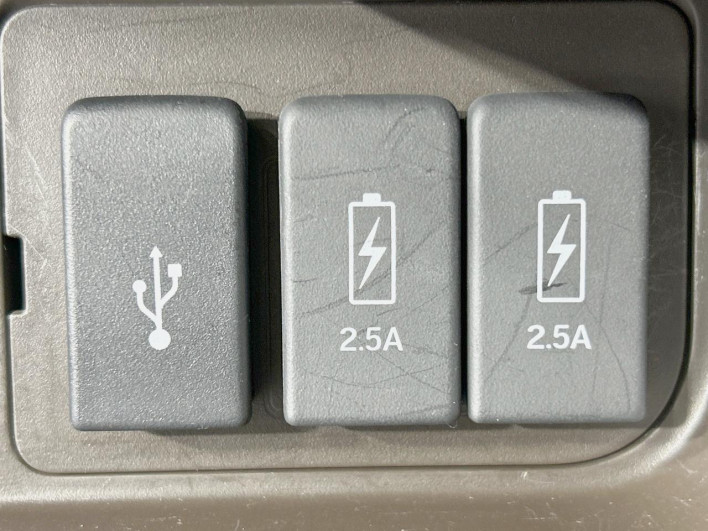 2022 Honda N-BOX 6BA-JF3 (UW-6a03ea839c42c)[23]