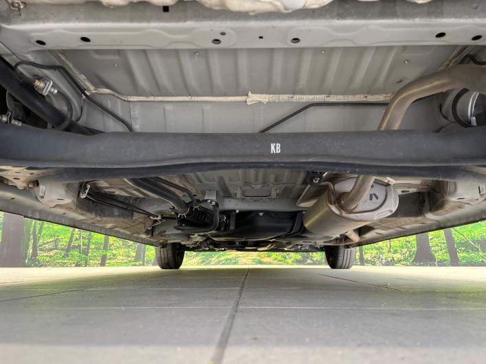 2022 Honda N-BOX 6BA-JF3 (UW-6a03ea84f2a8d)[28]