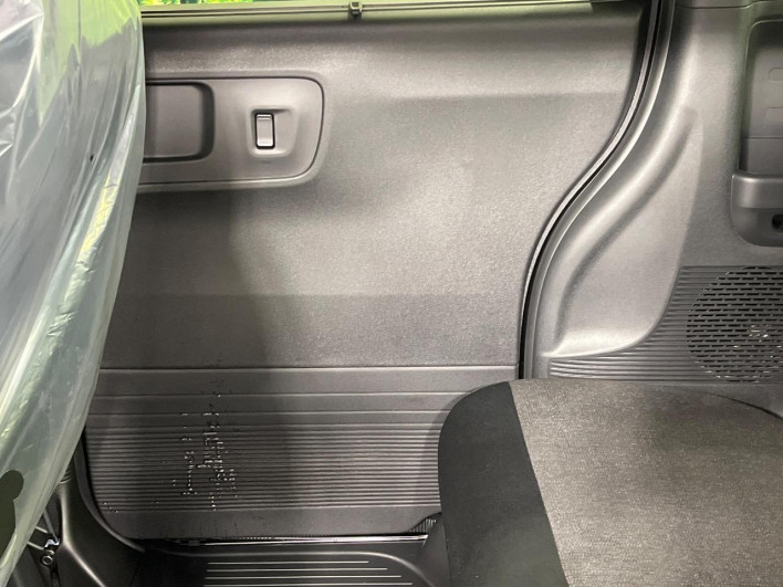 2026 Honda N-BOX CUSTOM 6BA-JF5 (UW-6a03ea8b8b0db)[28]