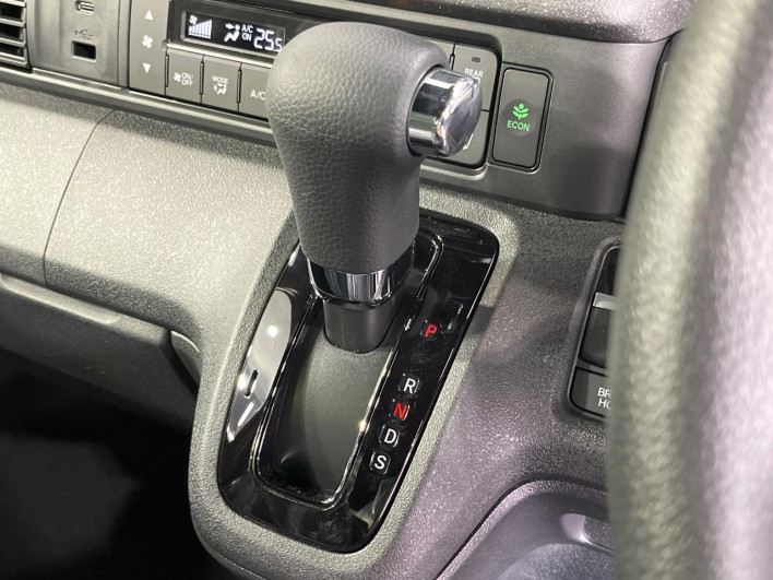 2026 Honda N-BOX CUSTOM 6BA-JF5 (UW-6a03ea8b8b0db)[19]