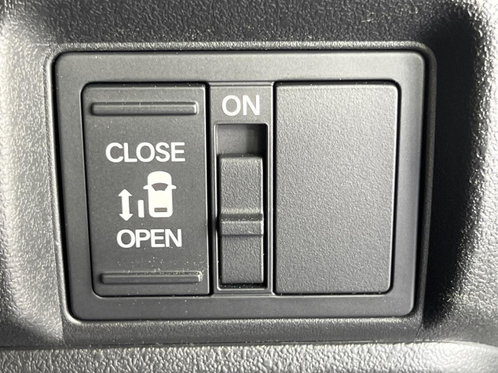 2026 Honda N-BOX CUSTOM 6BA-JF5 (UW-6a03ea8b8b0db)[7]