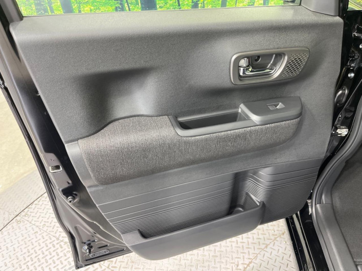 2026 Honda N-BOX CUSTOM 6BA-JF5 (UW-6a03ea8b8b0db)[27]