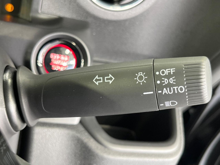 2026 Honda N-BOX CUSTOM 6BA-JF5 (UW-6a03ea8b8b0db)[13]