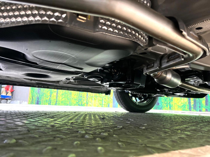 2026 Honda N-BOX CUSTOM 6BA-JF5 (UW-6a03ea8c00388)[15]