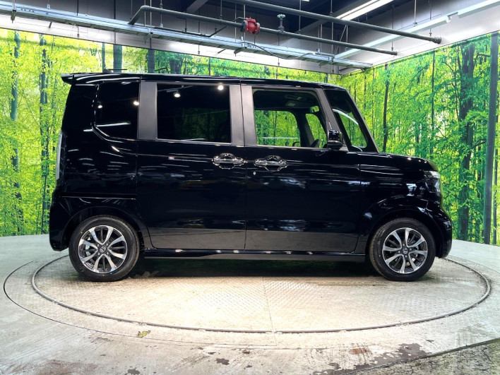 2026 Honda N-BOX CUSTOM 6BA-JF5 (UW-6a03ea8c00388)[22]