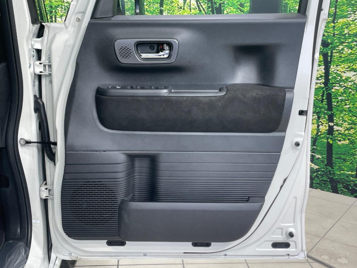 2025 Honda N-BOX CUSTOM 6BA-JF5 (UW-6a03ea8dc3df1)[26]