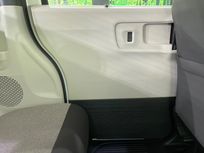 2024 Honda N-BOX 6BA-JF6 (UW-6a03ea8e29197)[21]