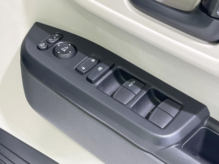 2024 Honda N-BOX 6BA-JF6 (UW-6a03ea8e29197)[11]