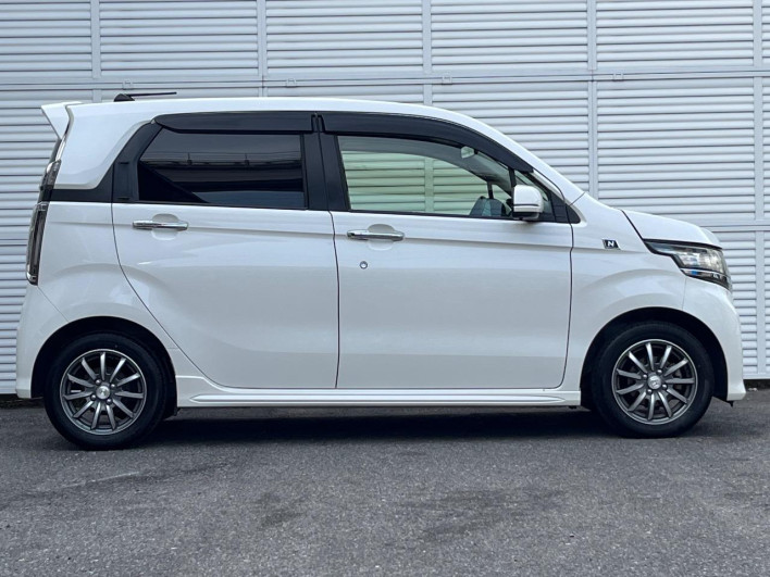 2015 Honda N-WGN Custom DBA-JH1 (UW-6a03ea91699e7)[11]
