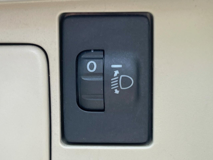 2009 Daihatsu Move DBA-L175S (UW-6a03ea9f64b62)[9]
