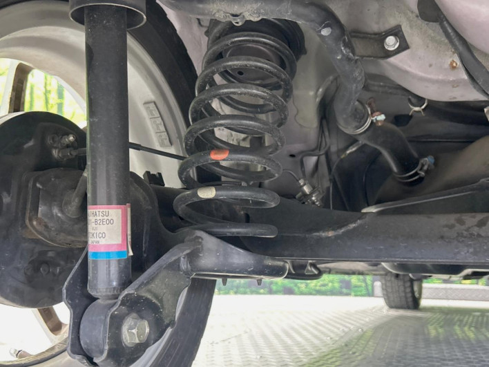 2011 Daihatsu Tanto DBA-L375S (UW-6a03eaa05a43e)[23]