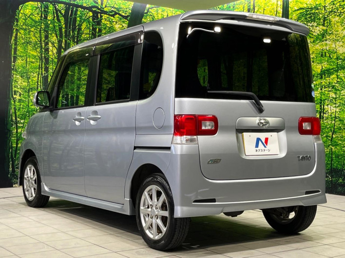 2012 Daihatsu Tanto DBA-L385S (UW-6a03eaa168740)[17]