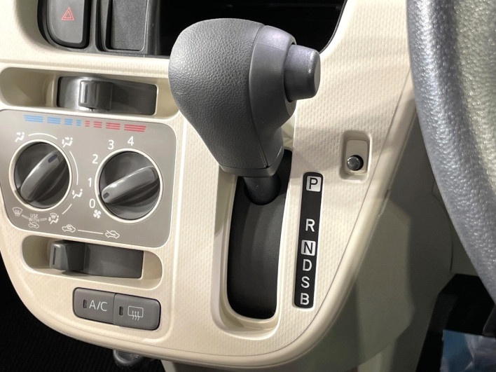 2018 Daihatsu Move DBA-LA150S (UW-6a03eaa478251)[16]