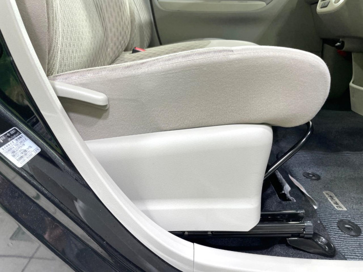 2018 Daihatsu Move DBA-LA150S (UW-6a03eaa478251)[27]