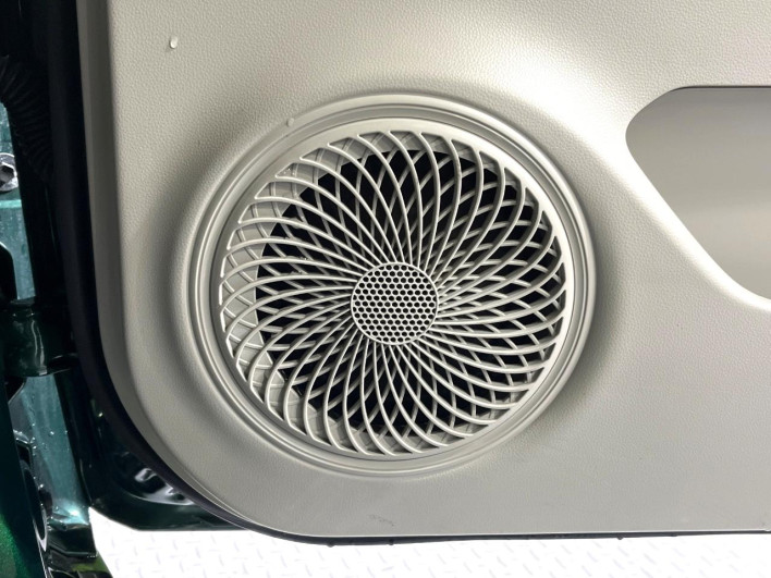 2018 Daihatsu Cast DBA-LA250S (UW-6a03eaa582b8a)[6]