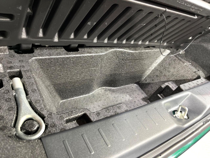 2018 Daihatsu Cast DBA-LA250S (UW-6a03eaa582b8a)[16]